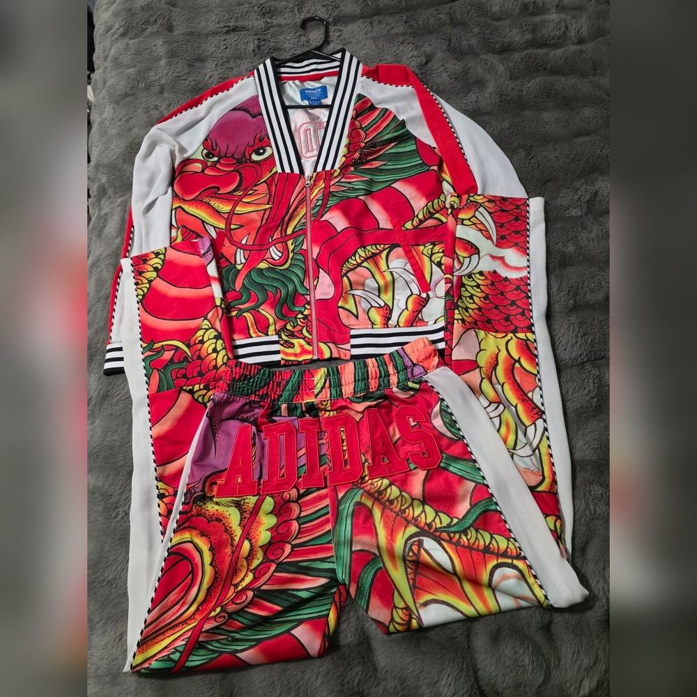 Adidas Originals Rita Ora Dragon Print 3 Piece Set Size Small - Picture 11 of 16